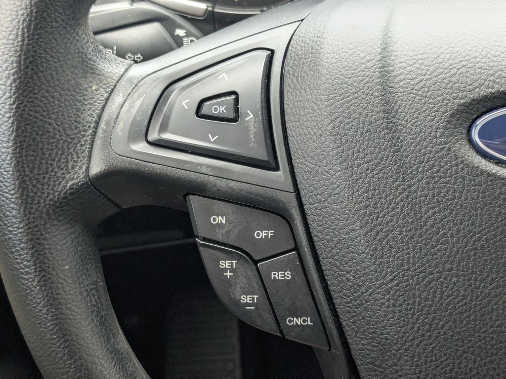 2021 Ford Edge SE