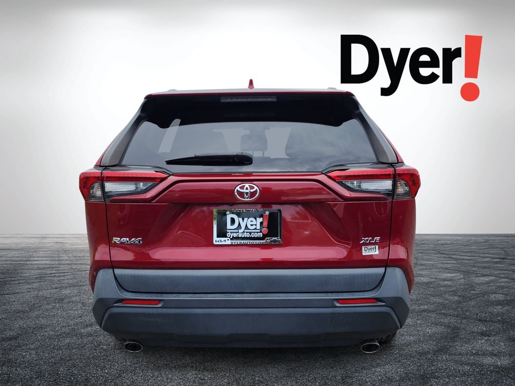 2022 Toyota RAV4 XLE