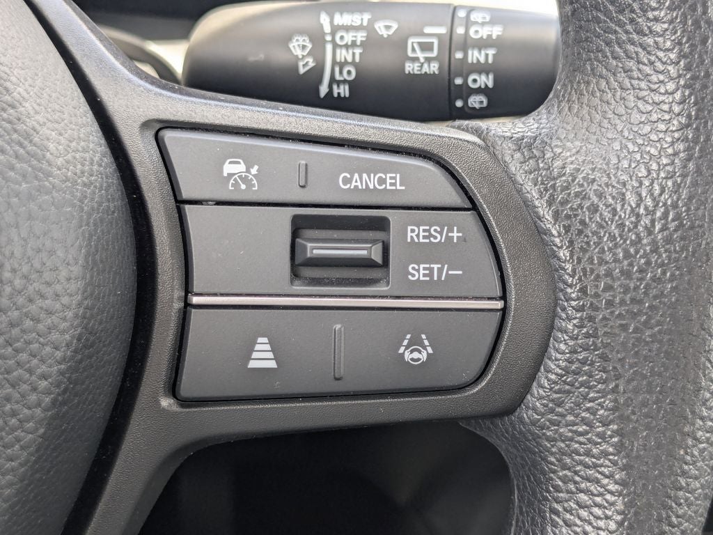 2025 Honda HR-V LX