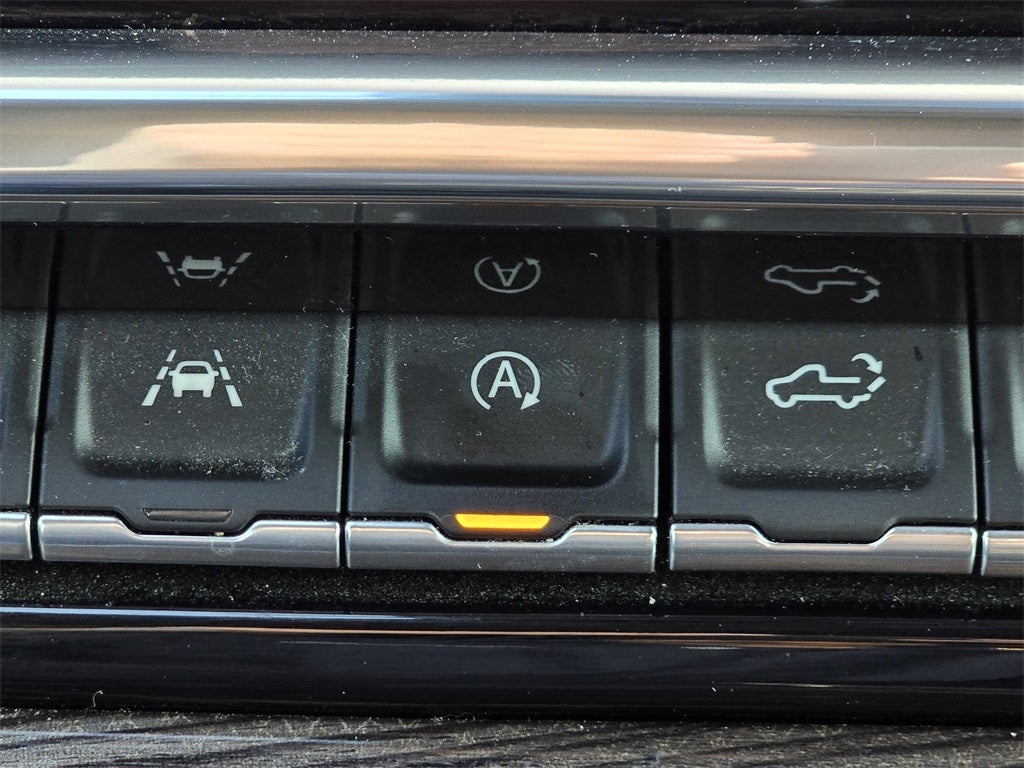 2024 Chevrolet Silverado 1500 LT LT1