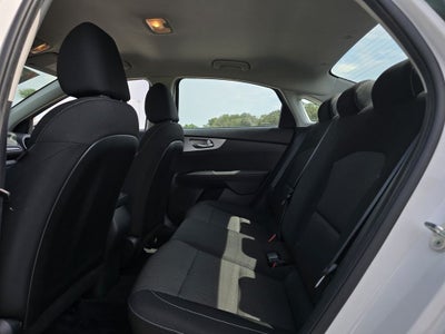 2022 Kia Forte FE