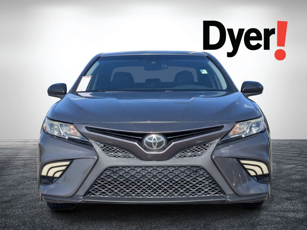 2019 Toyota Camry SE