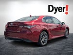 2022 Toyota Camry Hybrid XLE