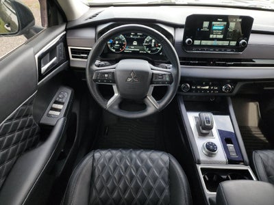 2024 Mitsubishi Outlander SEL