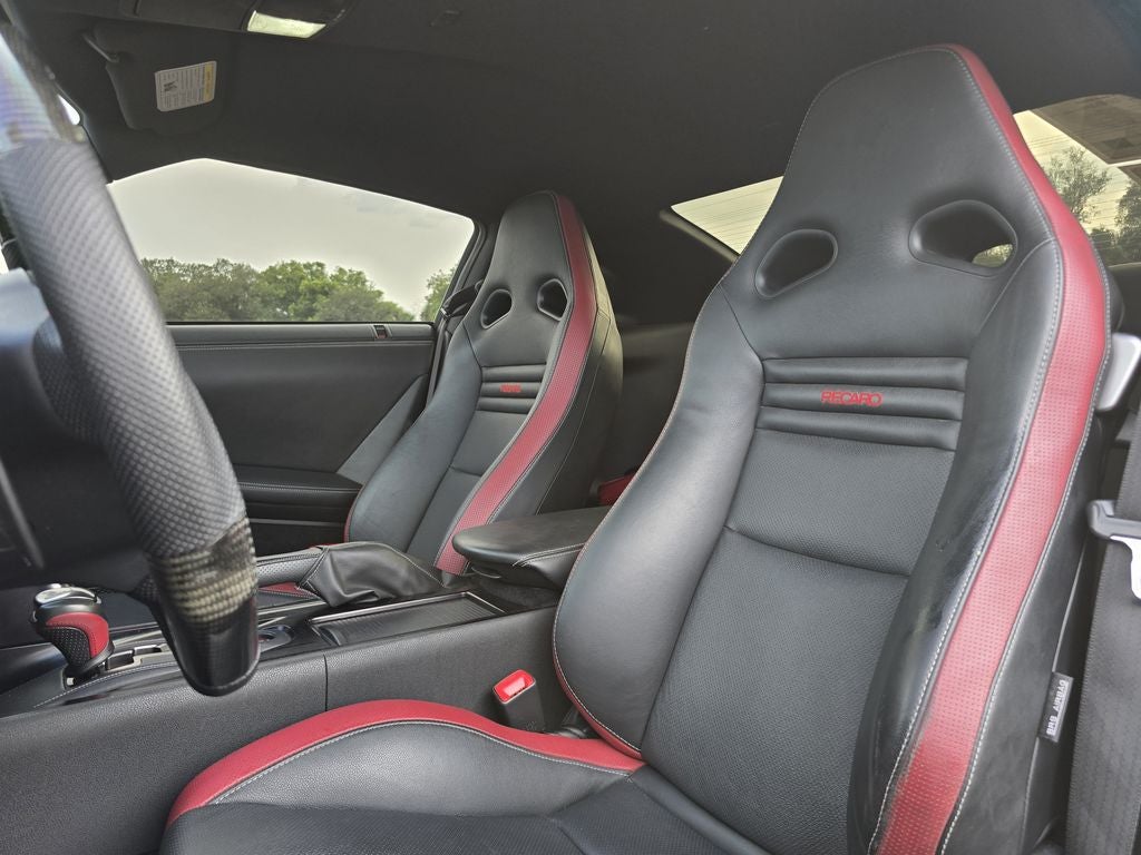 2015 Nissan GT-R Black Edition