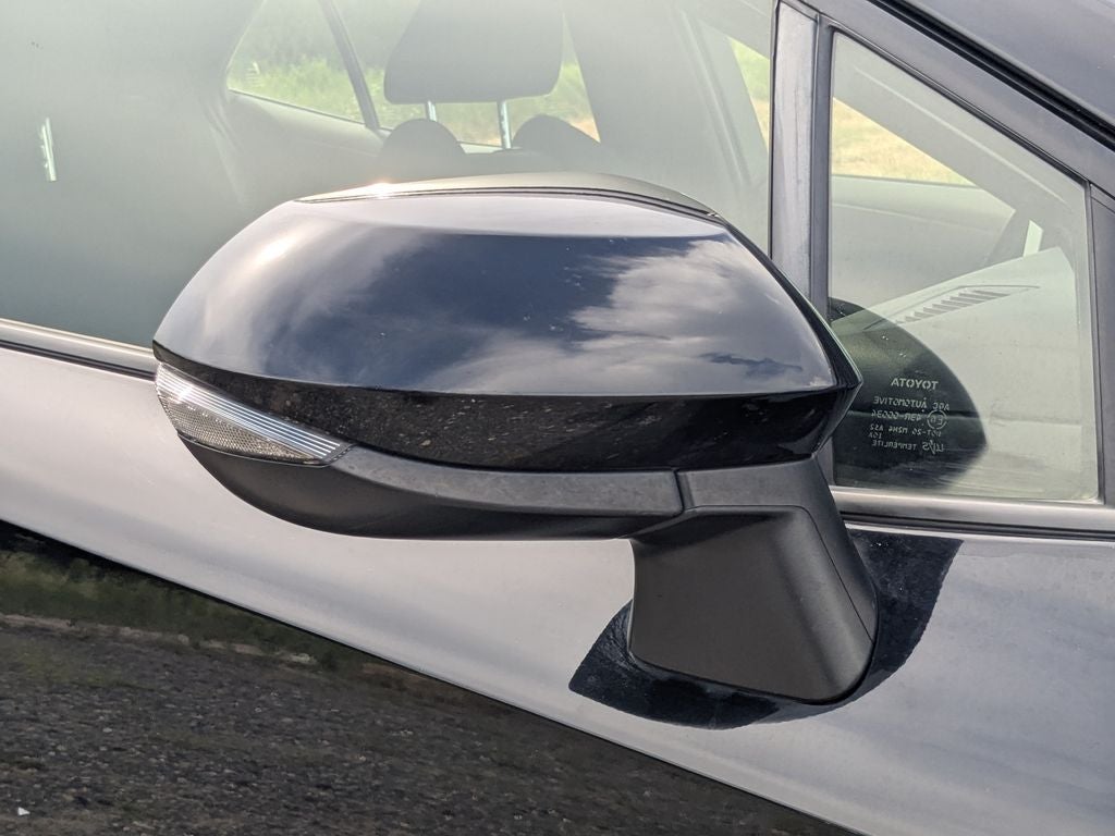 2021 Toyota Corolla Hatchback SE