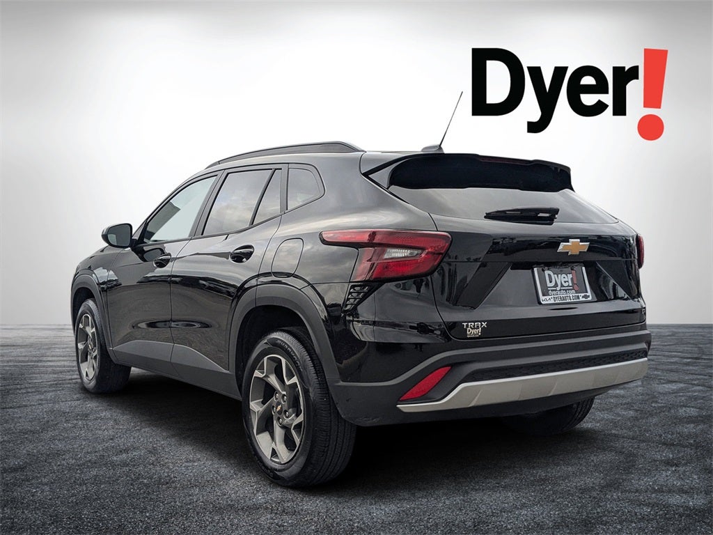 2025 Chevrolet Trax LT
