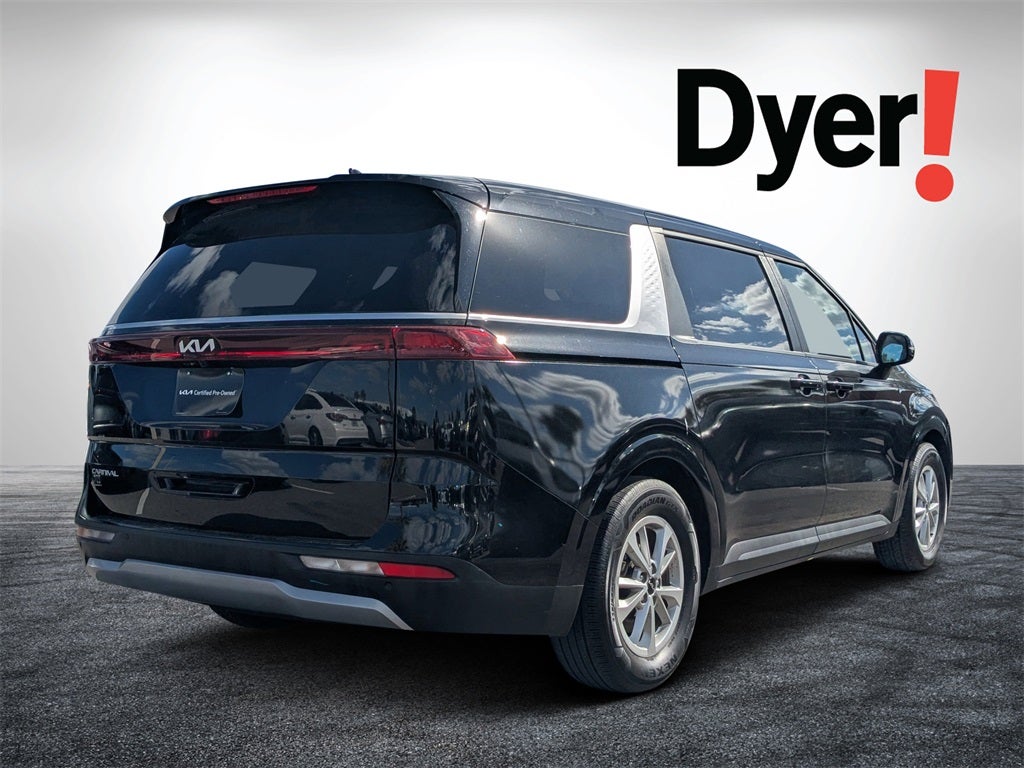 2024 Kia Carnival LX