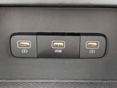 2024 Kia Carnival LX