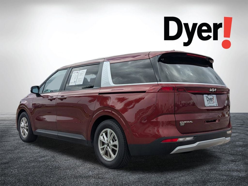 2024 Kia Carnival LX