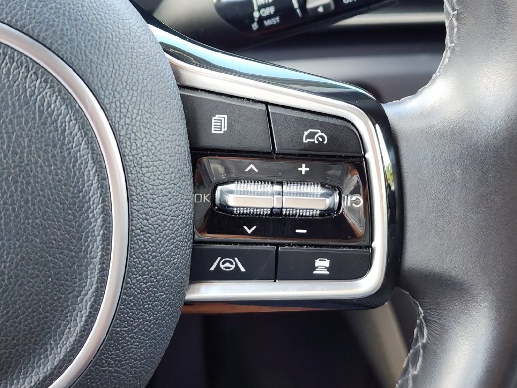 2025 Kia Carnival LXS