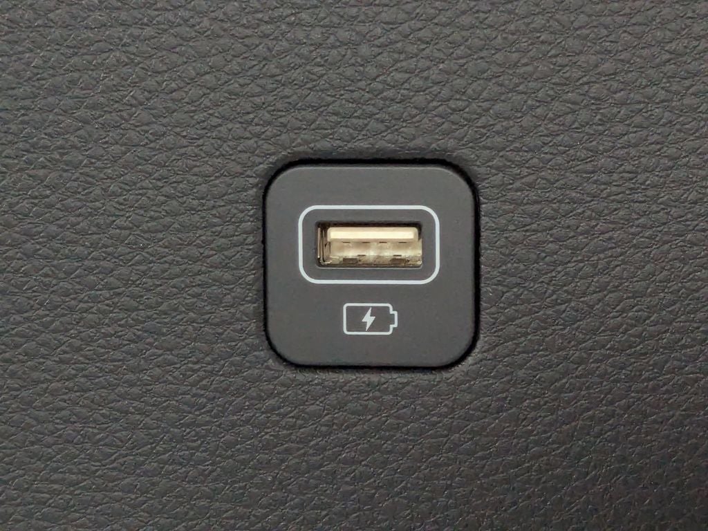 2022 Kia Carnival SX
