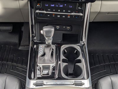 2022 Kia Carnival SX
