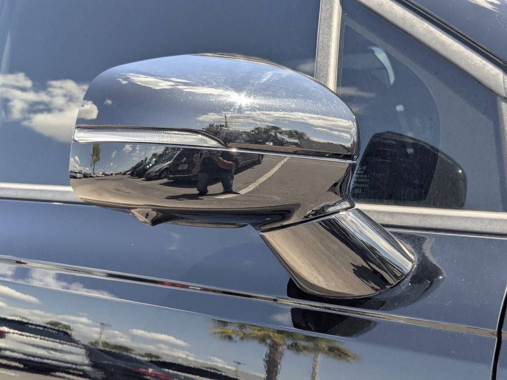 2024 Kia Carnival SX