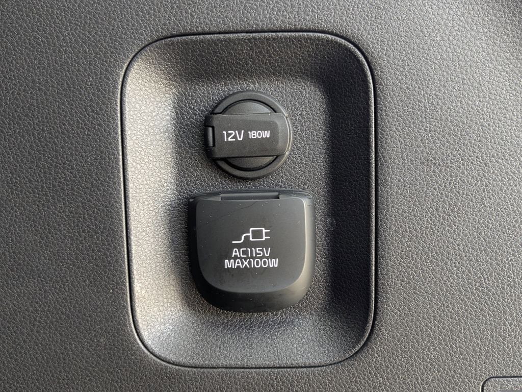 2024 Kia Carnival SX