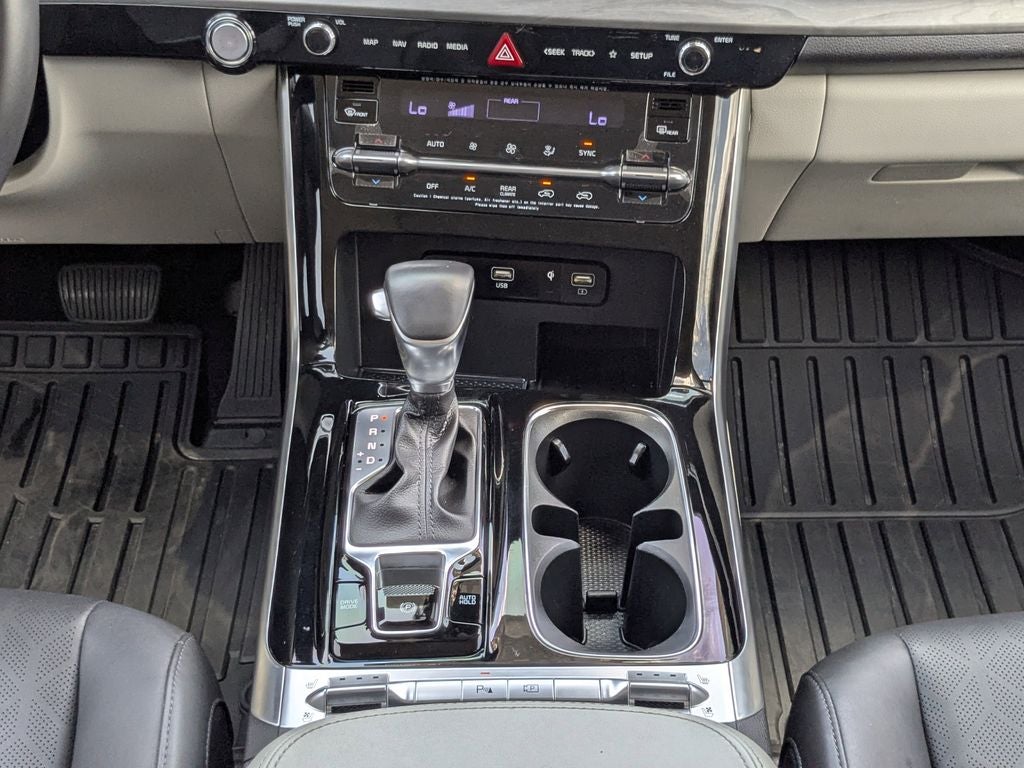 2024 Kia Carnival SX