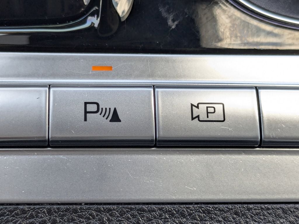 2024 Kia Carnival SX