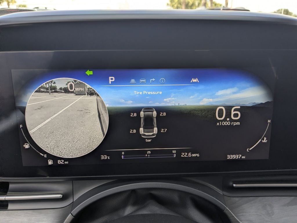 2024 Kia Carnival SX