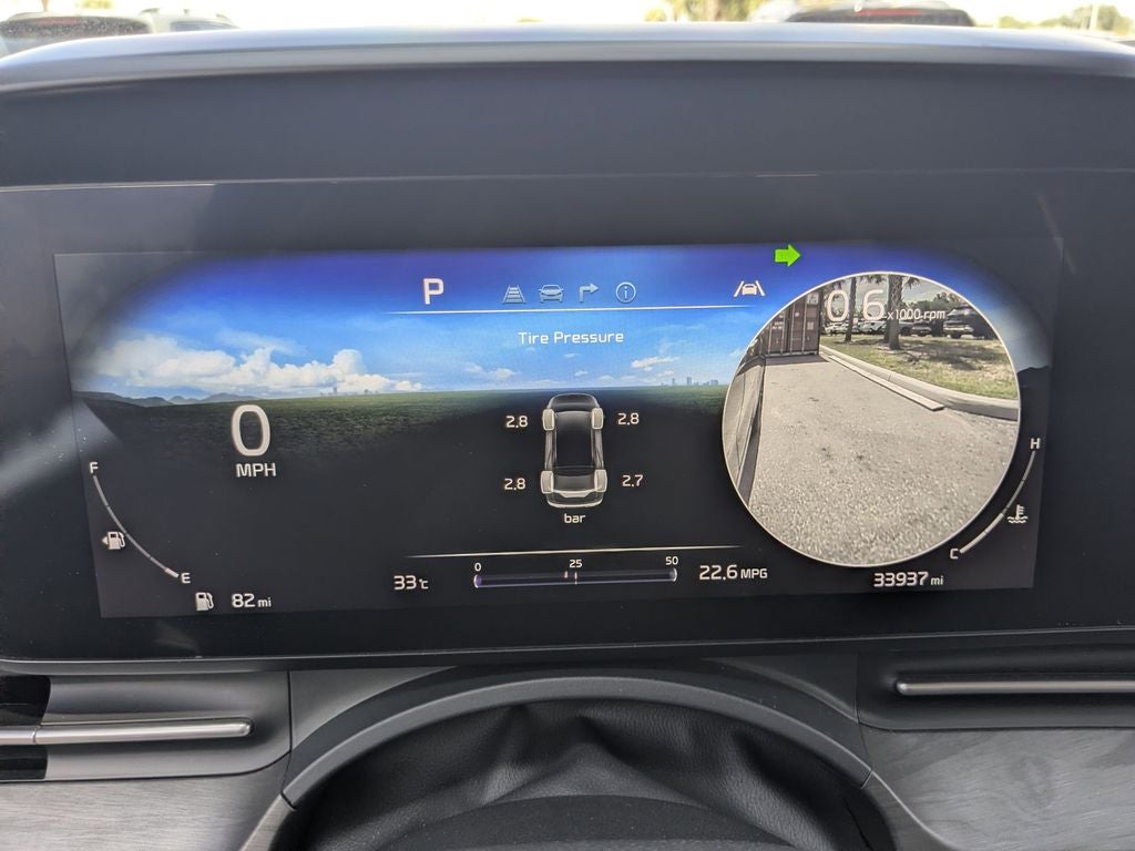 2024 Kia Carnival SX