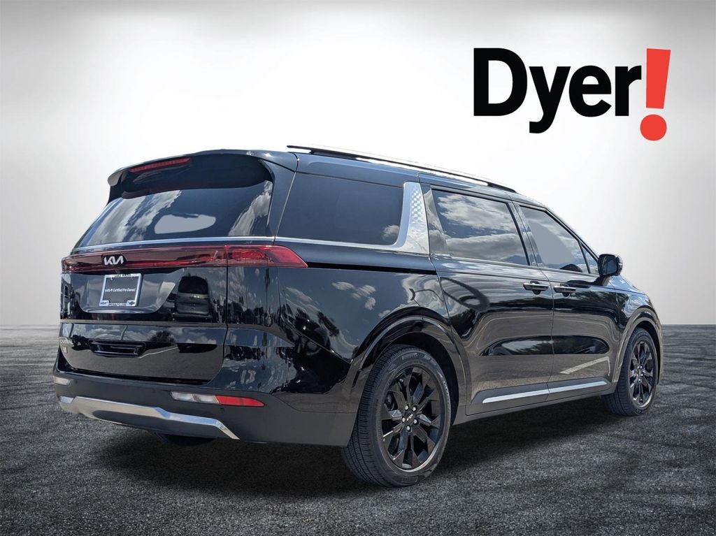 2024 Kia Carnival SX