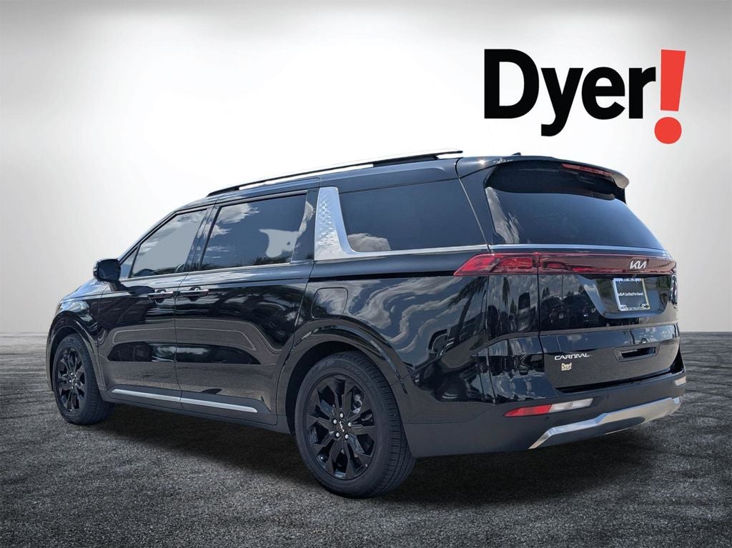 2024 Kia Carnival SX