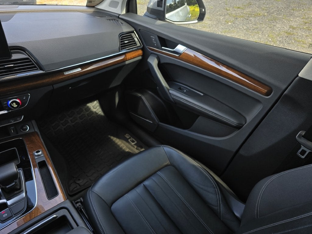 2022 Audi Q5 40 Premium Plus quattro