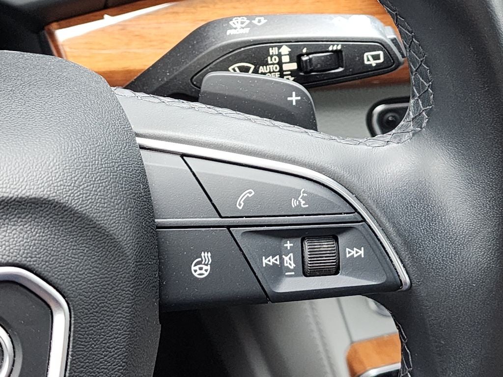 2022 Audi Q5 45 S line Premium quattro