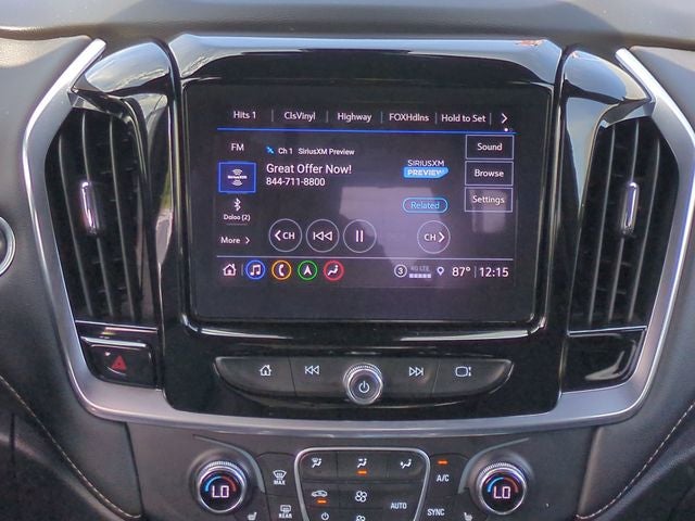 2022 Chevrolet Traverse LT Leather