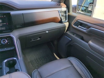 2024 GMC Sierra 2500HD Denali