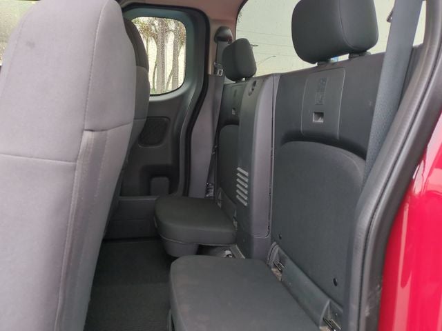 2023 Nissan Frontier S