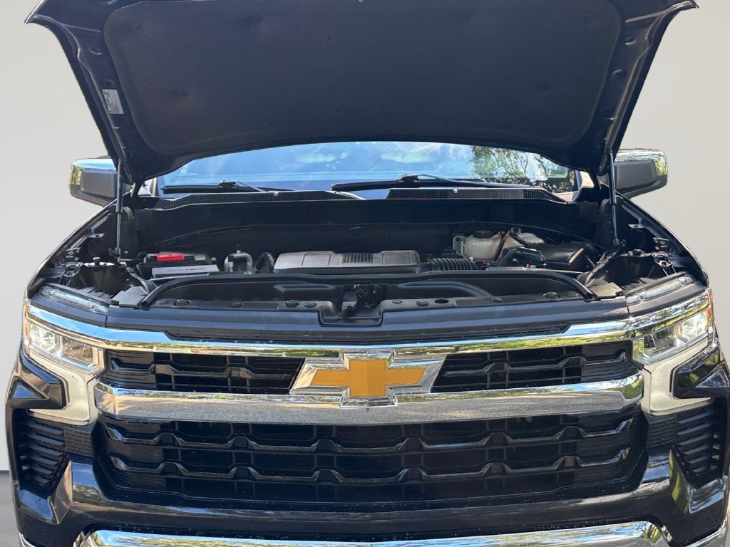 2024 Chevrolet Silverado 1500 LT LT1