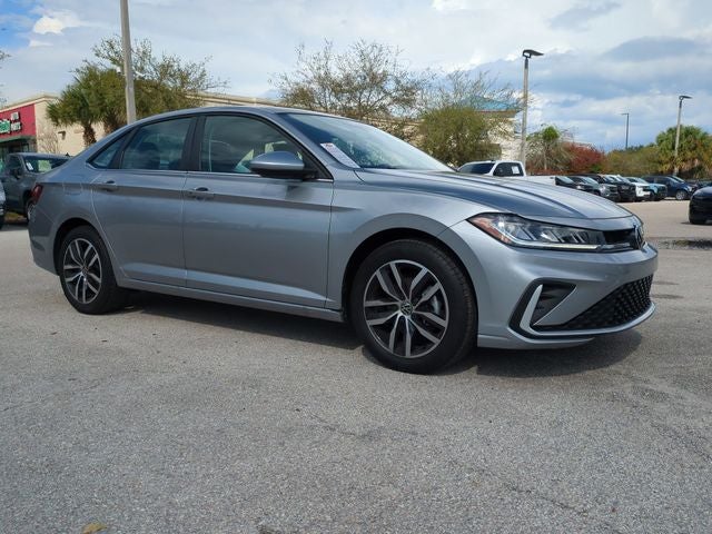 2025 Volkswagen Jetta 1.5T SE