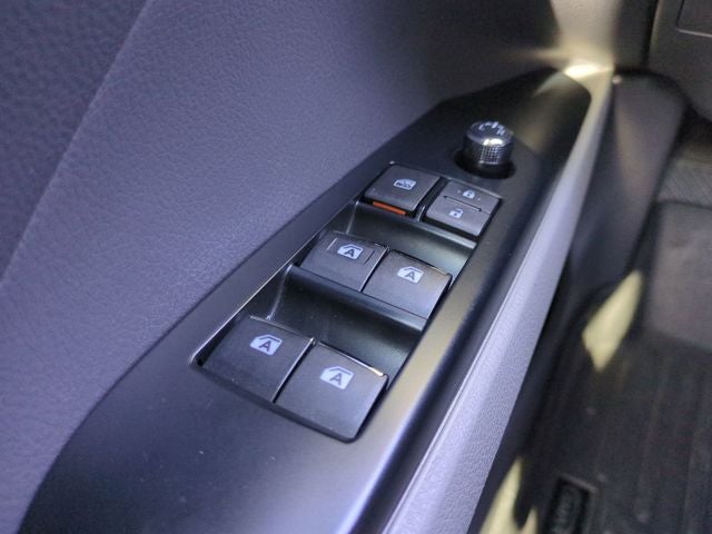 2020 Toyota Camry Hybrid XLE