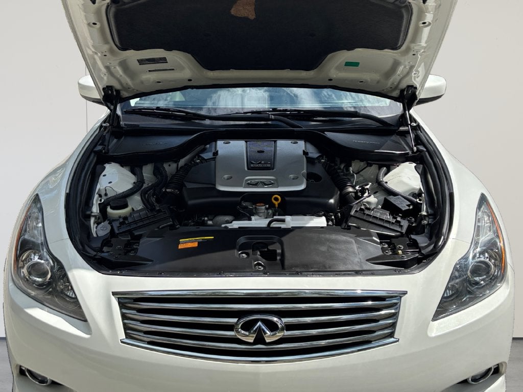 2014 INFINITI Q60 Journey