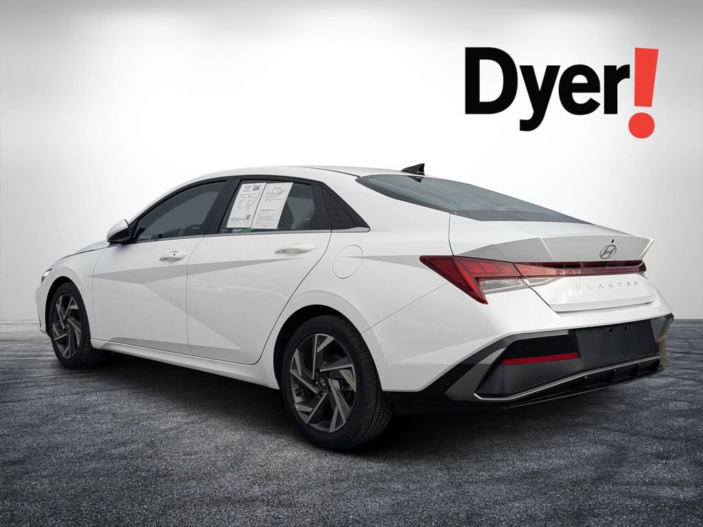 2025 Hyundai Elantra SEL Convenience